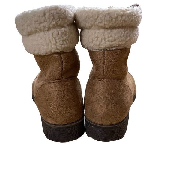 Bamboo ~ Tan Suede Boots with shearling accent ~ size 8 - Picture 7 of 12